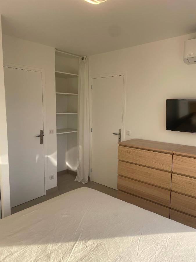 T2 Au Calme, Proche Des Plages, Climatise Et Parking Prive Cagnes-sur-Mer Exterior foto